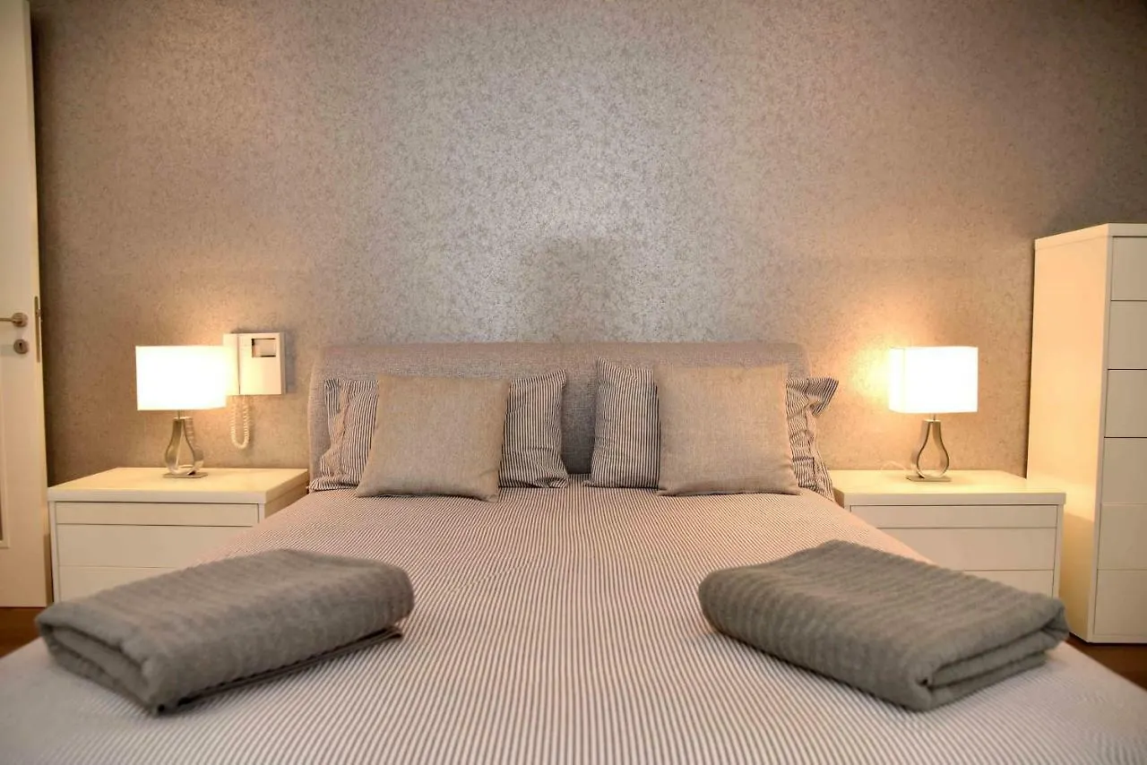 Stay At Lara 1Br Apt, 10 Mins Walk To Sliema Ferries Gzira 0*,  Malta