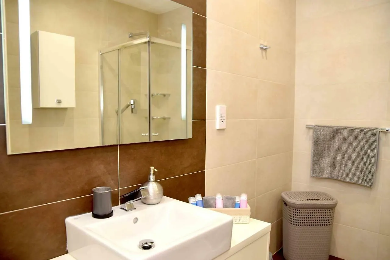 Apartment Stay At Lara 1Br Apt, 10 Mins Walk To Sliema Ferries Gzira