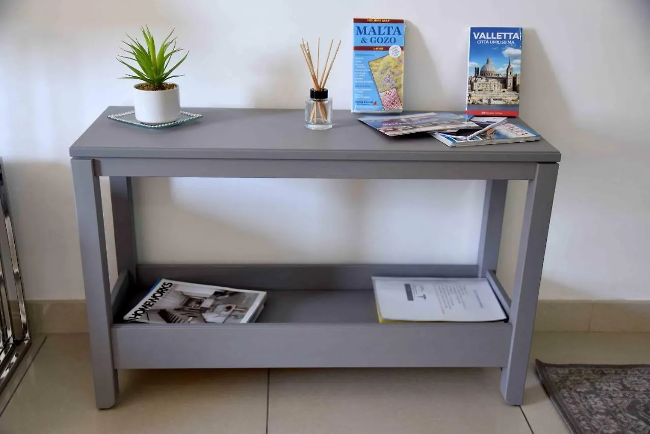 Stay At Lara 1Br Apt, 10 Mins Walk To Sliema Ferries Gzira 0*,